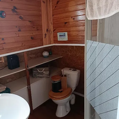 Peniche Farniente Climatisee Region Touristique Aux Portes De La Camargue * Bellegarde (Gard)