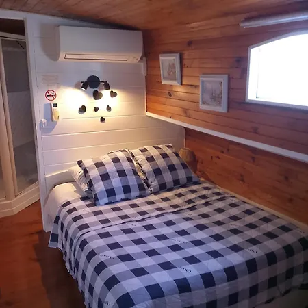 Peniche Farniente Climatisee - Aux Portes De La Camargue * Bellegarde (Gard)