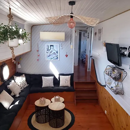 Privat bolig Peniche Farniente Climatisee - Aux Portes De La Camargue *