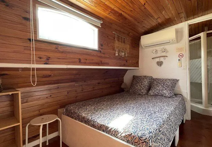 Homestay Peniche Farniente Climatisee - Aux Portes De La Camargue